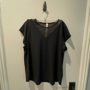 Lululemon Mesh Short Sleeve Shirt